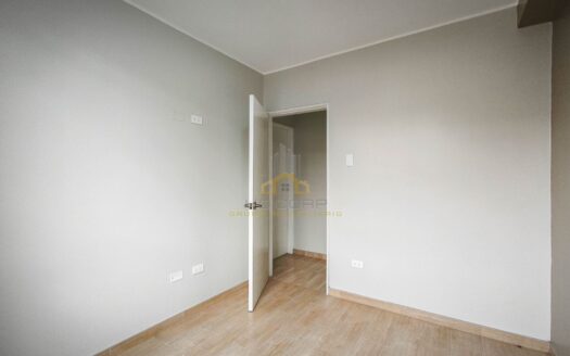 DEPARTAMENTO DE 88 M2 EN SEGUNDO PISO EN PJE. YUNGAY – URB. LOS PINARES / LOS OLIVOS