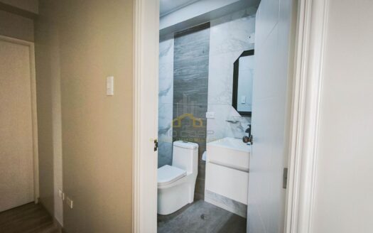 DEPARTAMENTO DE 88 M2 EN SEGUNDO PISO EN PJE. YUNGAY – URB. LOS PINARES / LOS OLIVOS