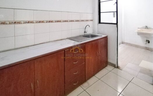 CASA COMO TERRENO DE DOS PISOS – 180M2 EN URB. ASOCIACION PARAISO FLORIDO, SAN MARTÍN DE PORRES