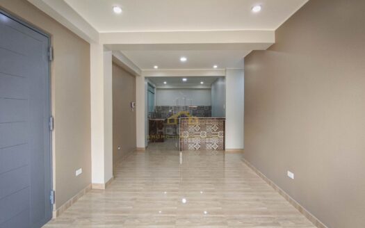 DEPARTAMENTO DE ESTRENO / 91 M2 EN SEGUNDO PISO / PJE. YUNGAY / URB. LOS PINARES / LOS OLIVOS