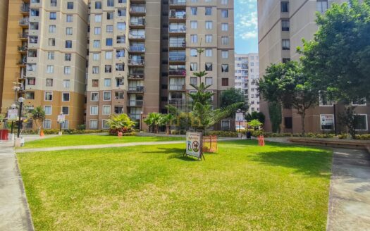 ALQUILER DE DEPARTAMENTO AMOBLADO DE 80 M2 EN SAN MIGUEL – CONDOMINIO PARQUES DE LA HUACA