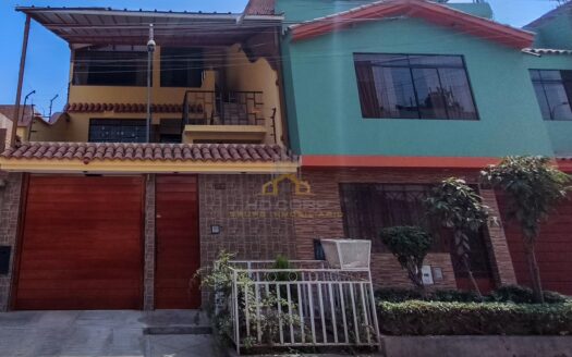 Dúplex De 183m2- Urb. San Diego-Vipol, San Martin de Porres !Comodidad y Confort!