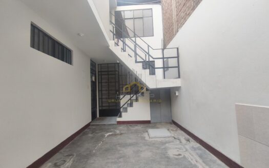 Alquiler De Departamento en Los Olivos – 60m2 en Primer Piso Frente a Parque