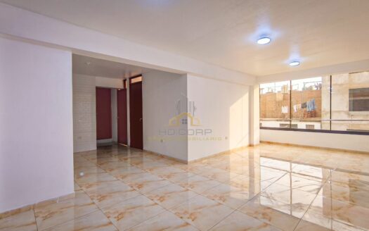 Alquiler Departamento de Estreno en Tercer Piso Frente a Calle/ 3 Habitaciones – 2 baños/  Los Olivos,Lima.